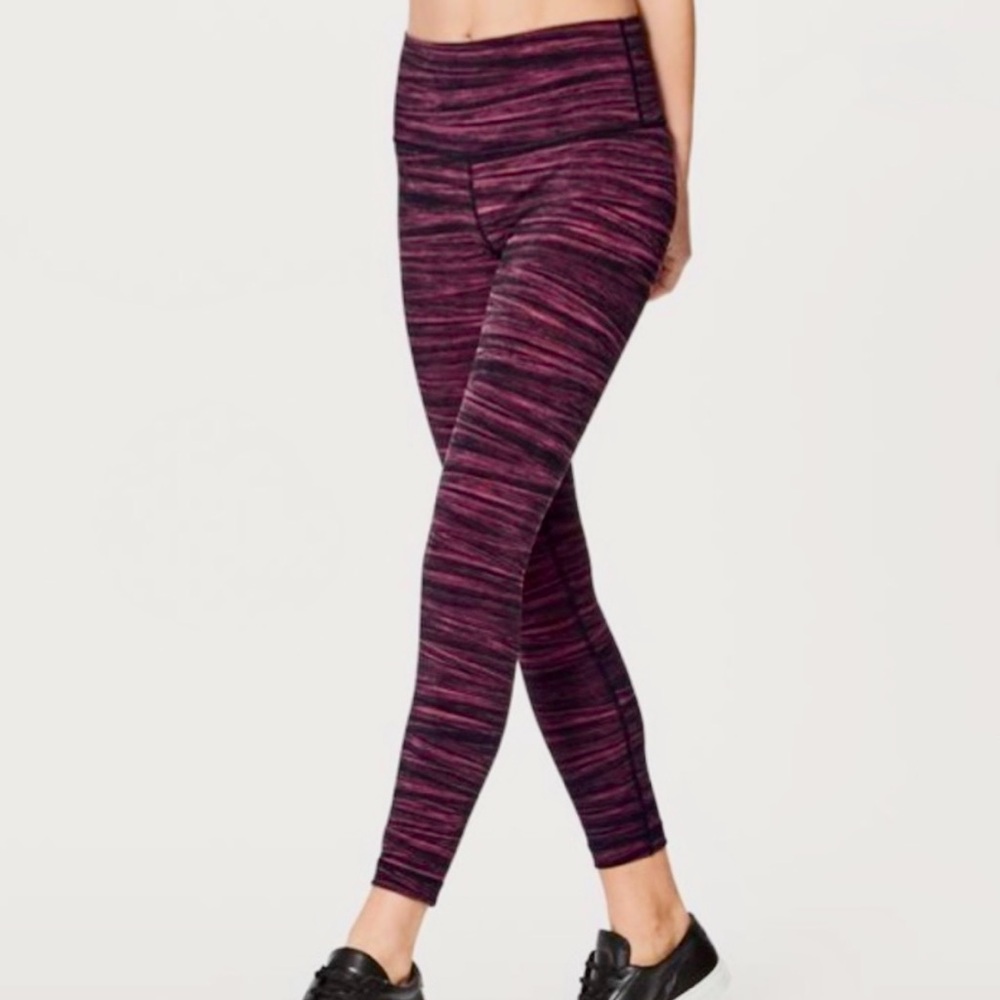 Lululemon Wunder Under High Rise 7/8 Tight legging Stripe Berry Black Size 8